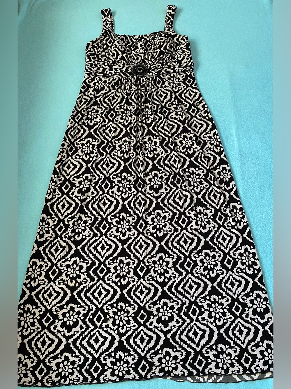 EN FOCUS STUDIO Abstract floral empire waist maxi tank style black white size 16